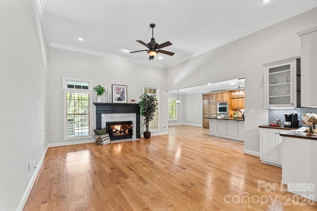 7832 Chapel Creek Drive - Photo 6