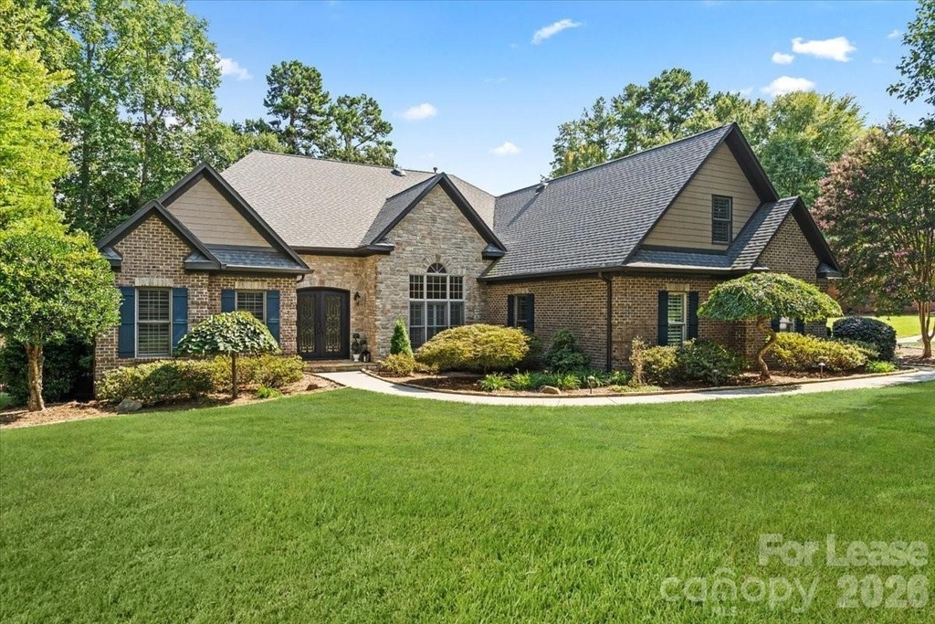 7832 Chapel Creek Drive - Photo 0