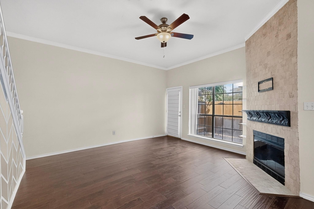 5619 Preston Oaks Road - Photo 7