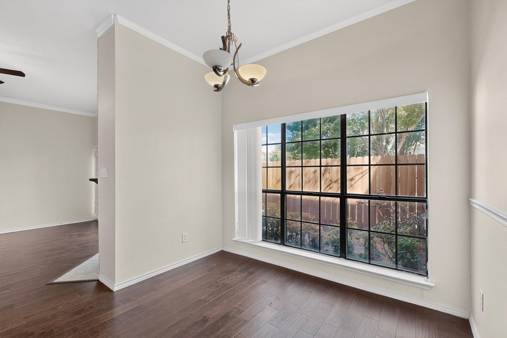5619 Preston Oaks Road - Photo 10