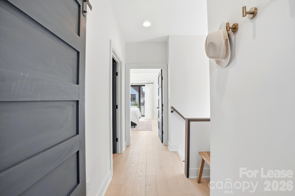 3301 Spencer Street - Photo 23