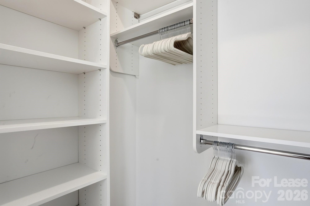 3301 Spencer Street - Photo 31