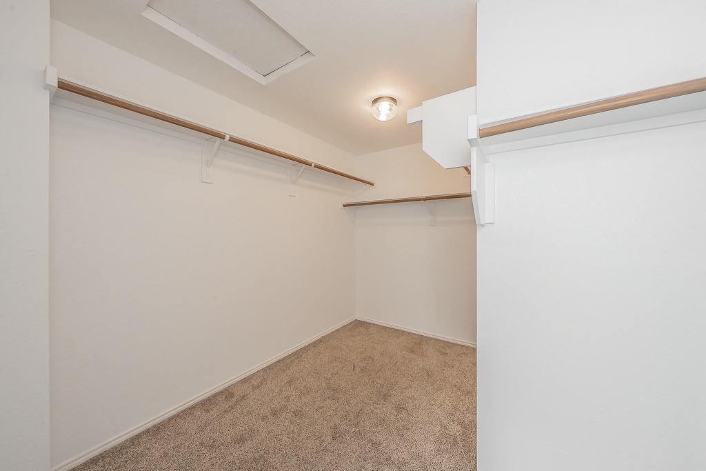 10541 Rising Knoll Lane - Photo 22