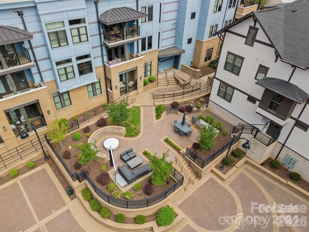 2401 Euclid Avenue - Photo 3