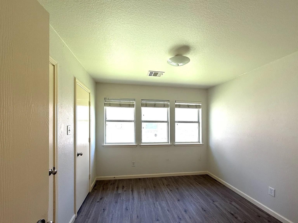 507 Tumbleweed Drive - Photo 16