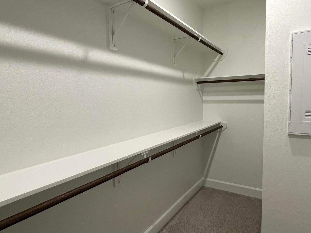 2616 Griffith Mews - Photo 8