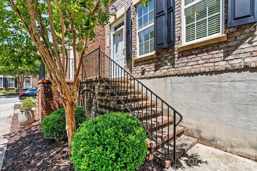 110 Dime Lane - Photo 3