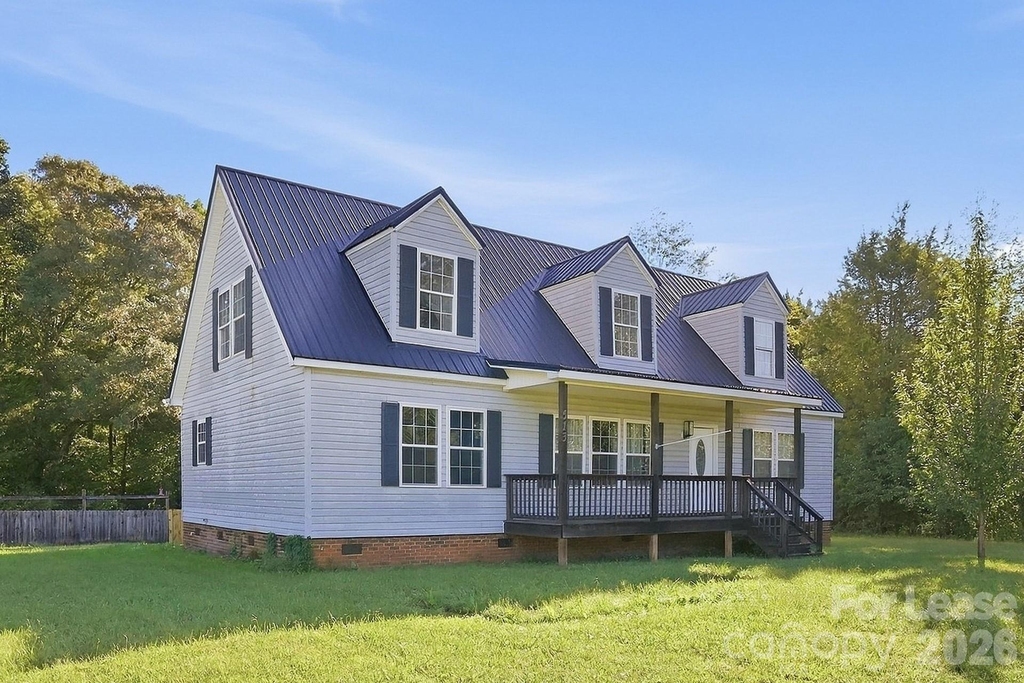 513 Weathers Creek Road - Photo 2