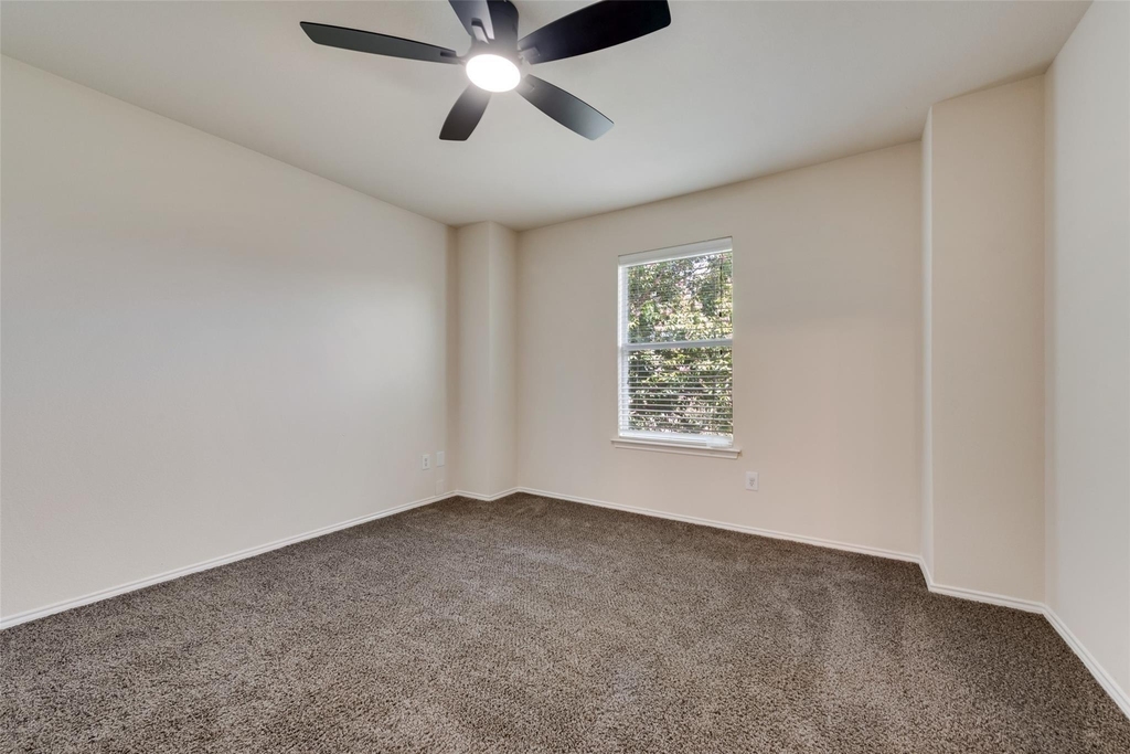 4541 Woodsboro Lane - Photo 4