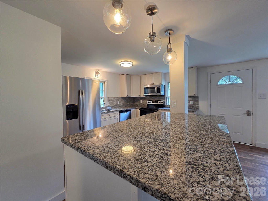 2128 Hodgin Street - Photo 4