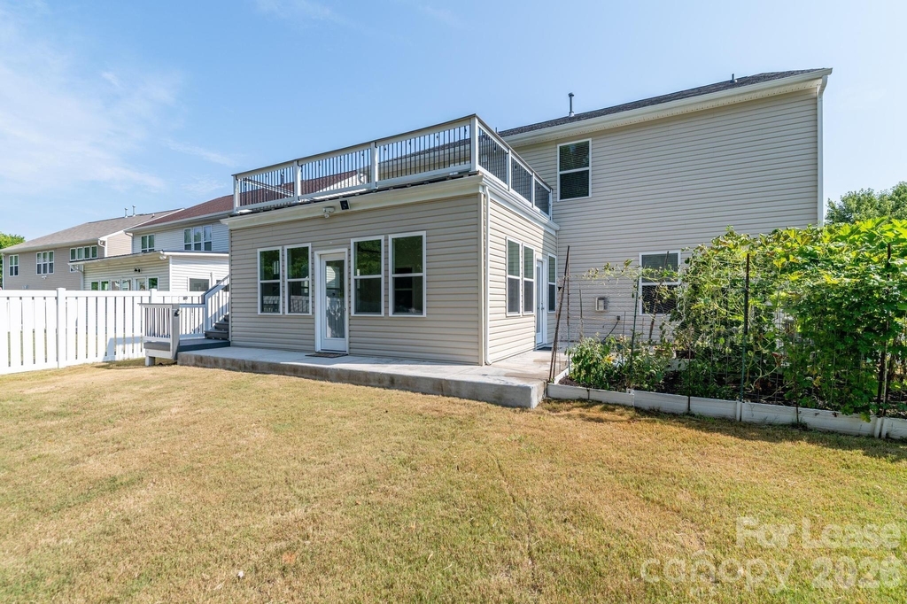 8212 Ruby Valley Road - Photo 11
