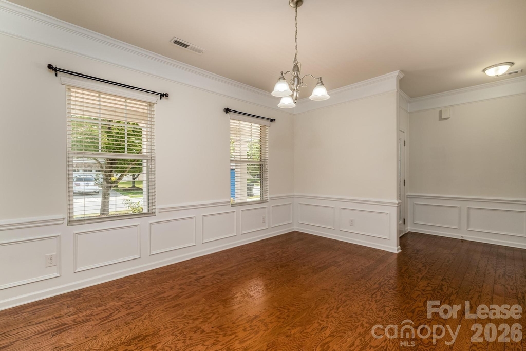 8212 Ruby Valley Road - Photo 18