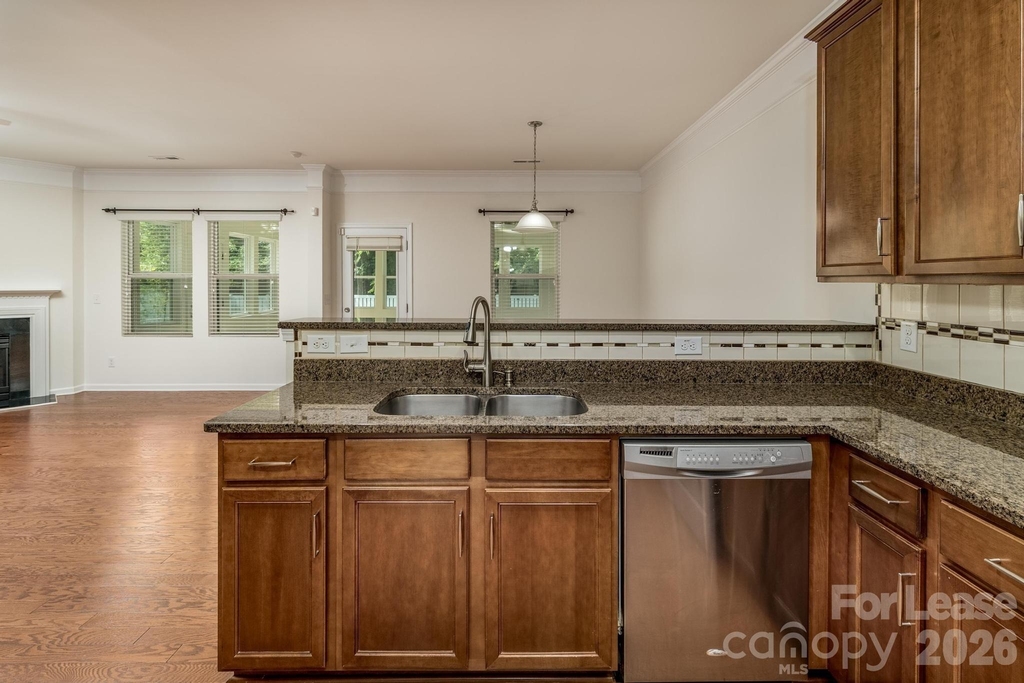 8212 Ruby Valley Road - Photo 20