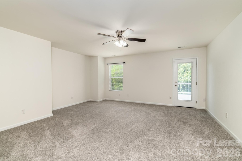 8212 Ruby Valley Road - Photo 29