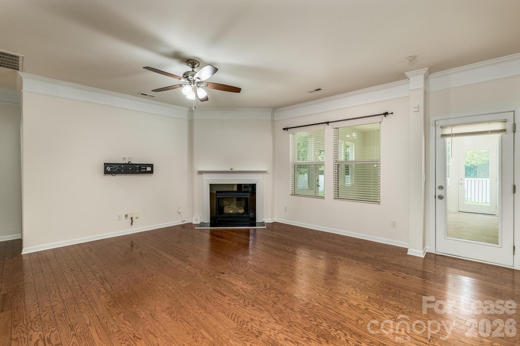 8212 Ruby Valley Road - Photo 22