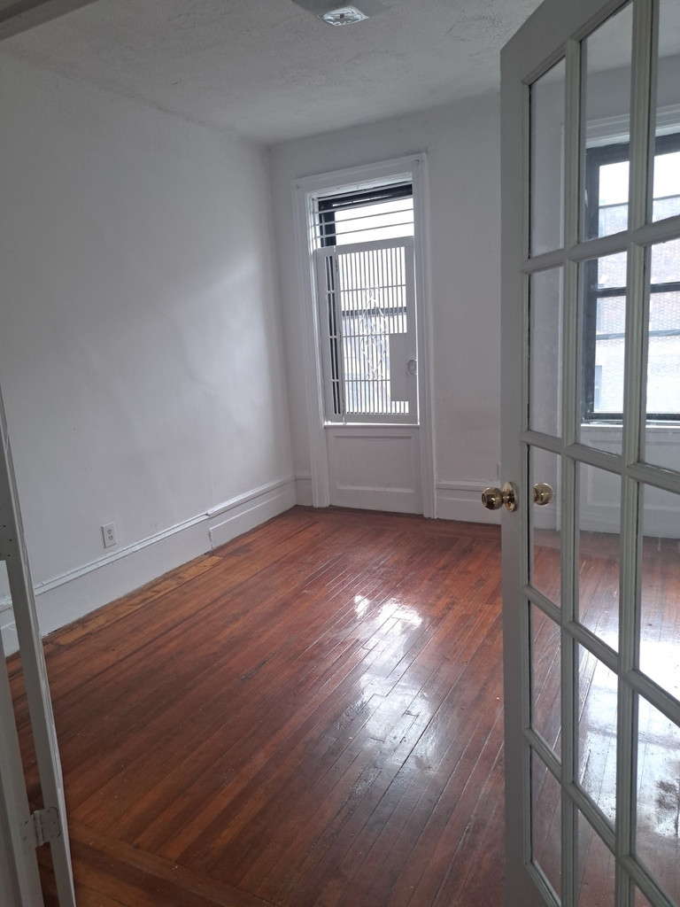 188 Claremont Avenue - Photo 7