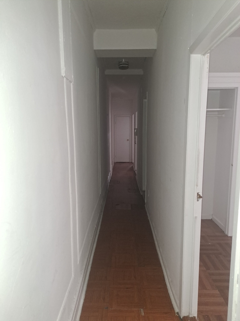 188 Claremont Avenue - Photo 1