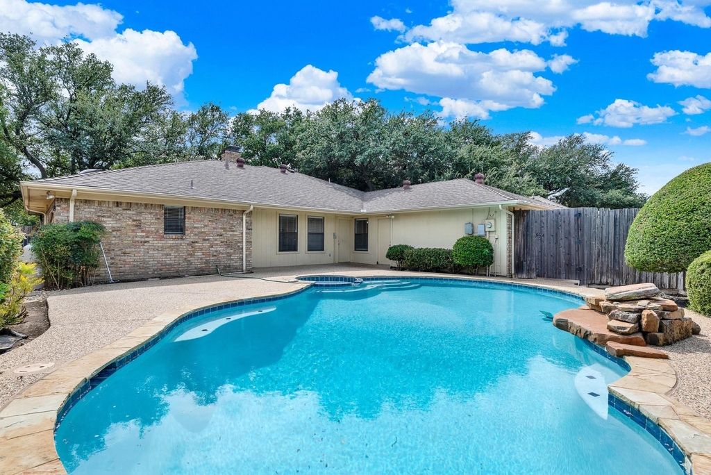 4109 Whippoorwill Lane - Photo 1