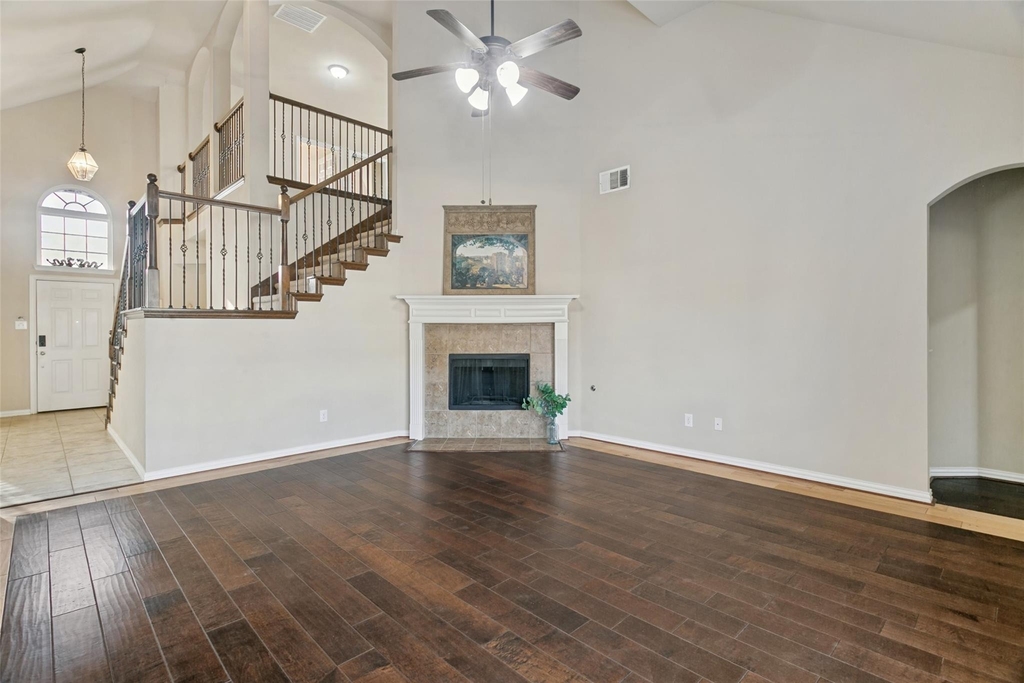 1429 Wellesley Drive - Photo 5