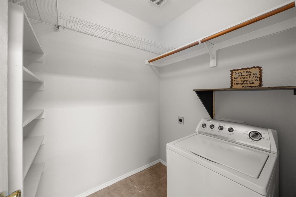 1100 Chesterfield Drive - Photo 30