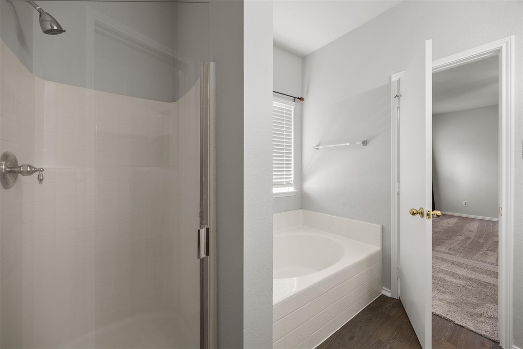 1100 Chesterfield Drive - Photo 11