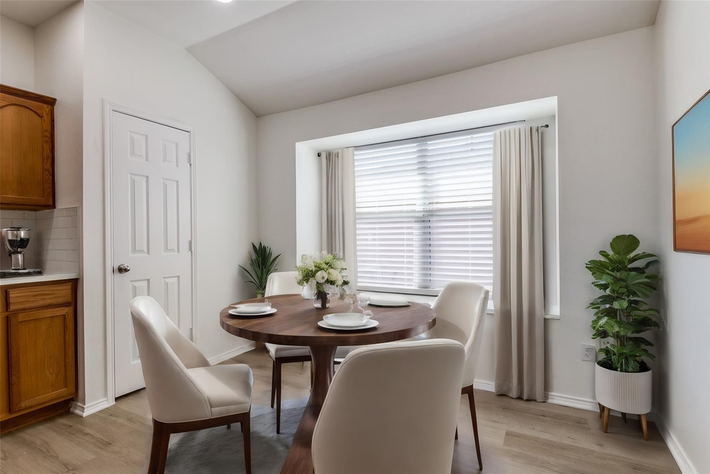 4153 Cherry Ridge Drive - Photo 10