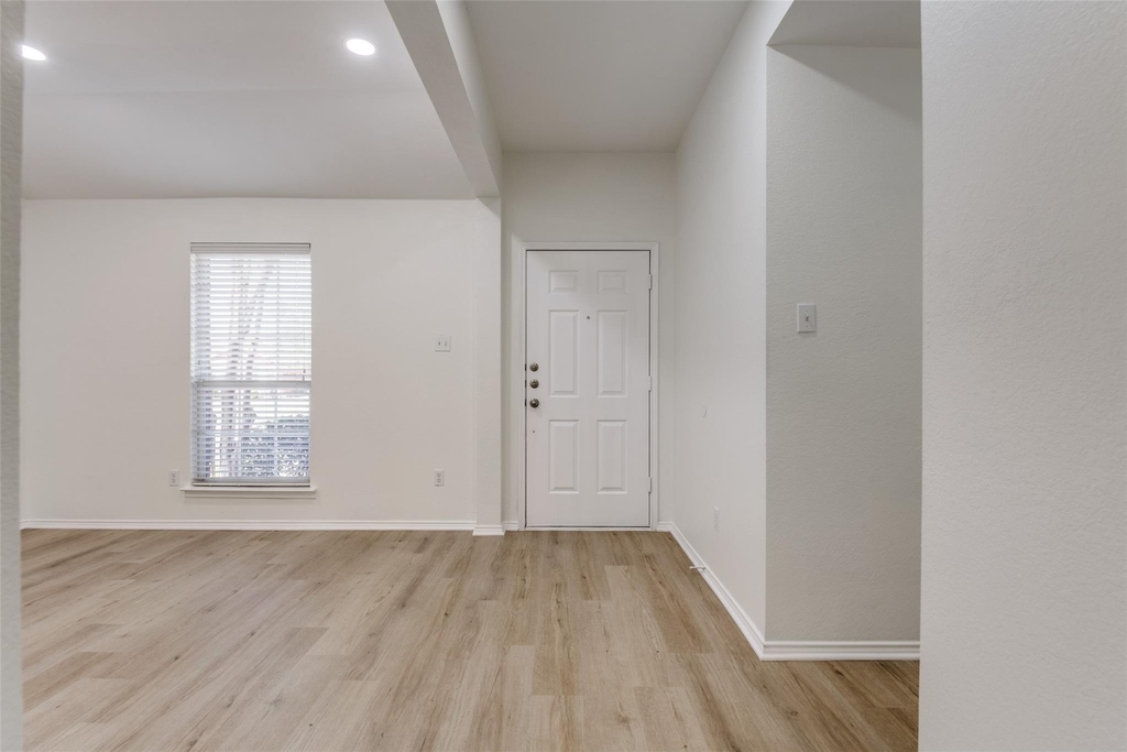 4153 Cherry Ridge Drive - Photo 16