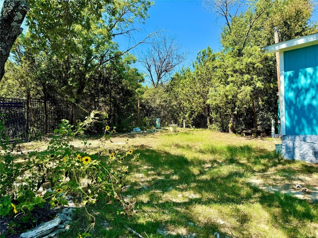 2618 Creekview Drive - Photo 31