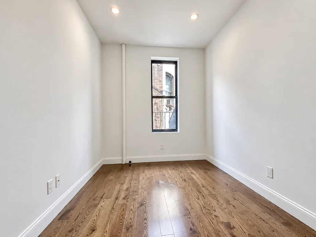 3620 Broadway - Photo 8