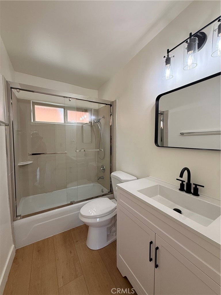 1651 Golden Gate Ave - Photo 7