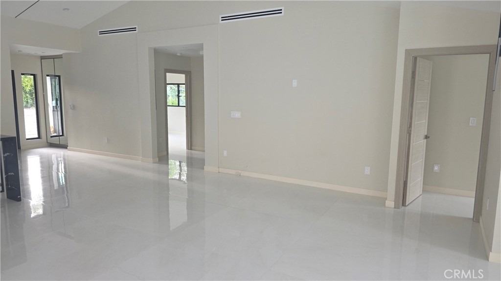5100 Fallbrook - Photo 15