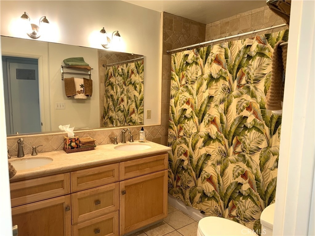 1319 Seal Way - Photo 14
