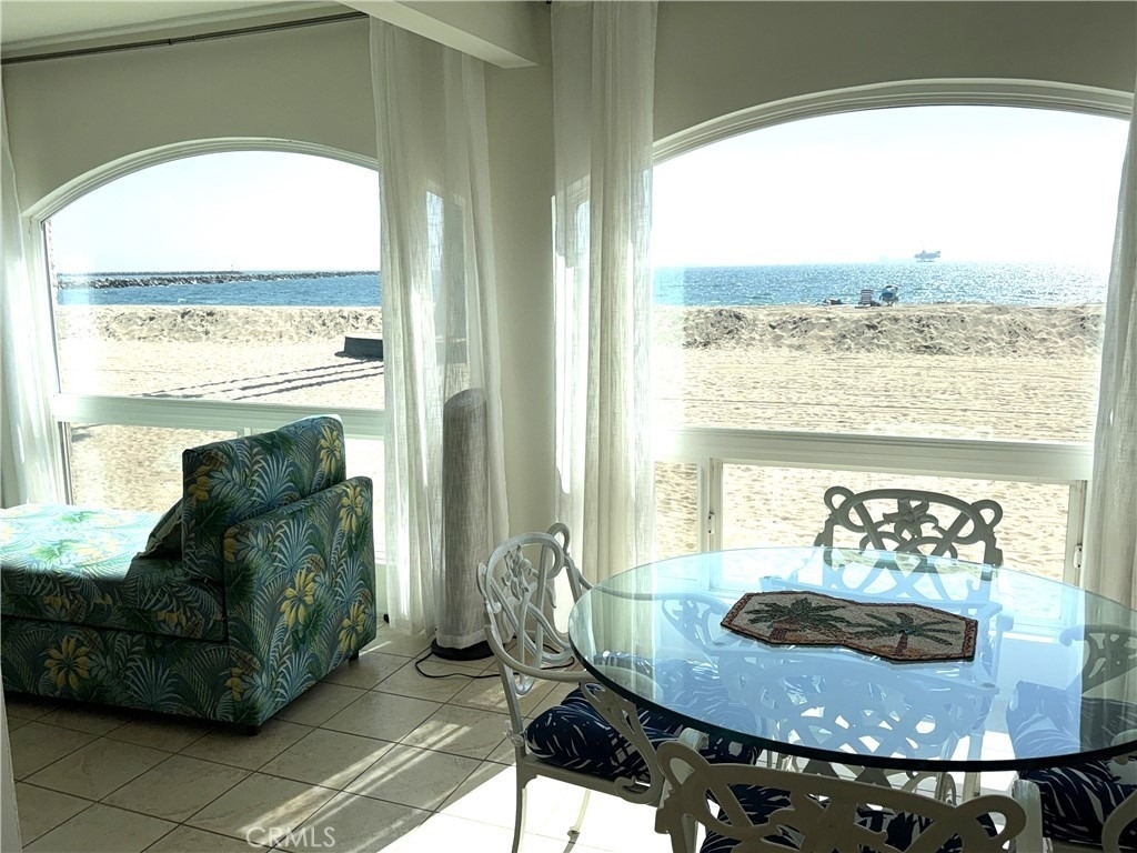 1319 Seal Way - Photo 2