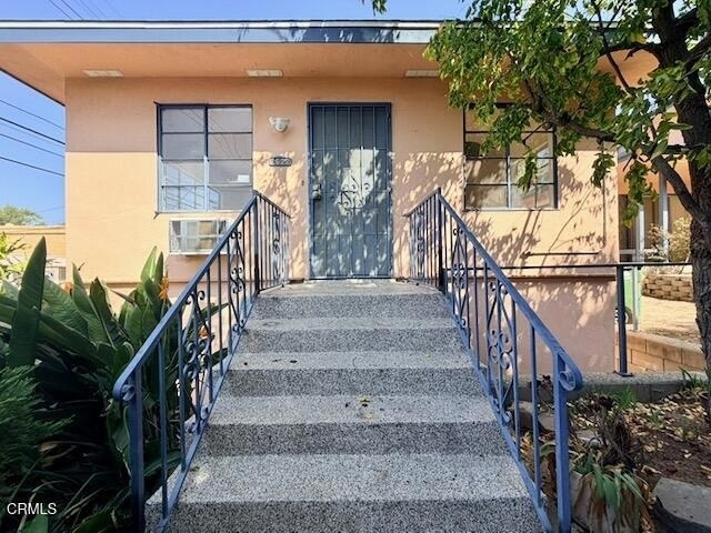 2622 Griffith Park Boulevard - Photo 11