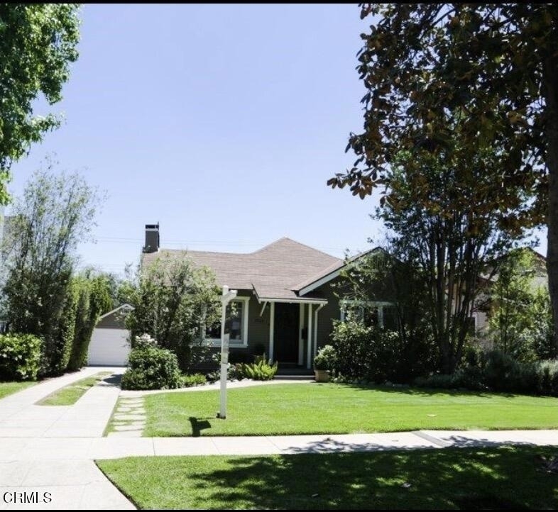 2040 Queensberry Road - Photo 2