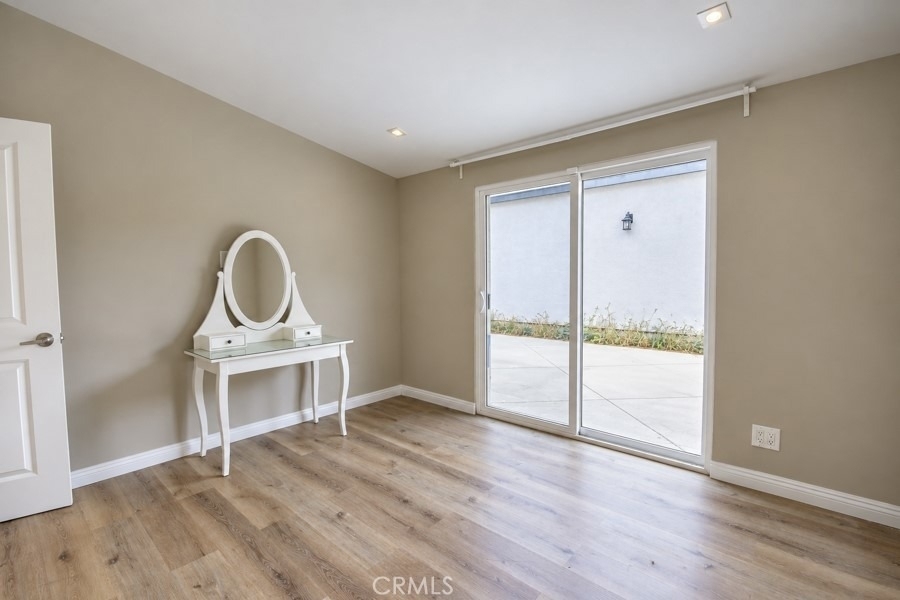 660 Beach Street - Photo 26
