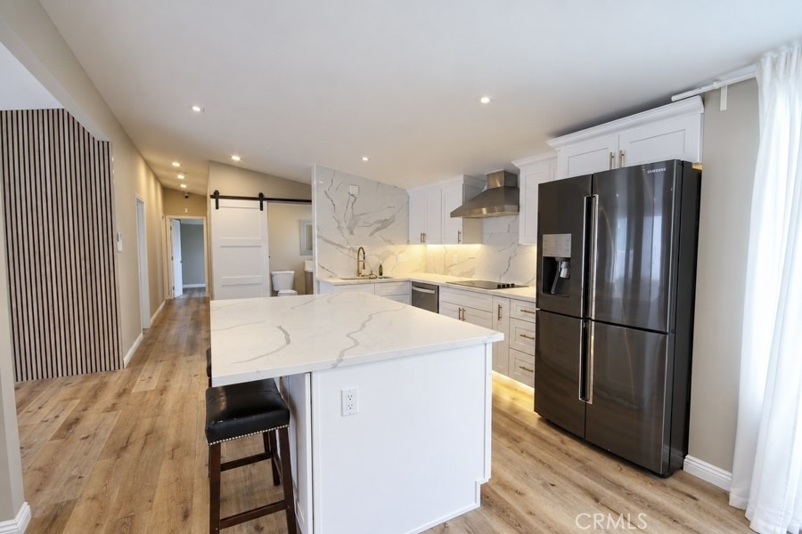660 Beach Street - Photo 9