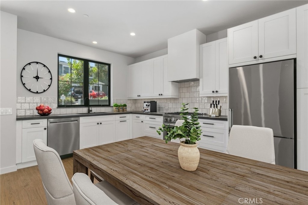 28832 Shady Place - Photo 8