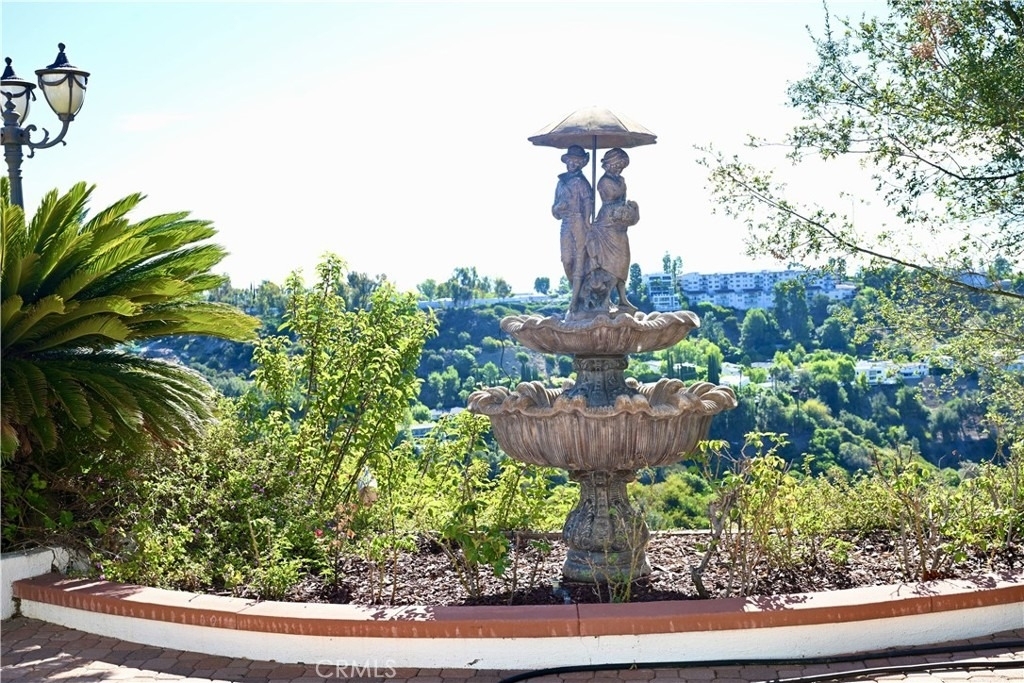 2726 Casiano - Photo 14