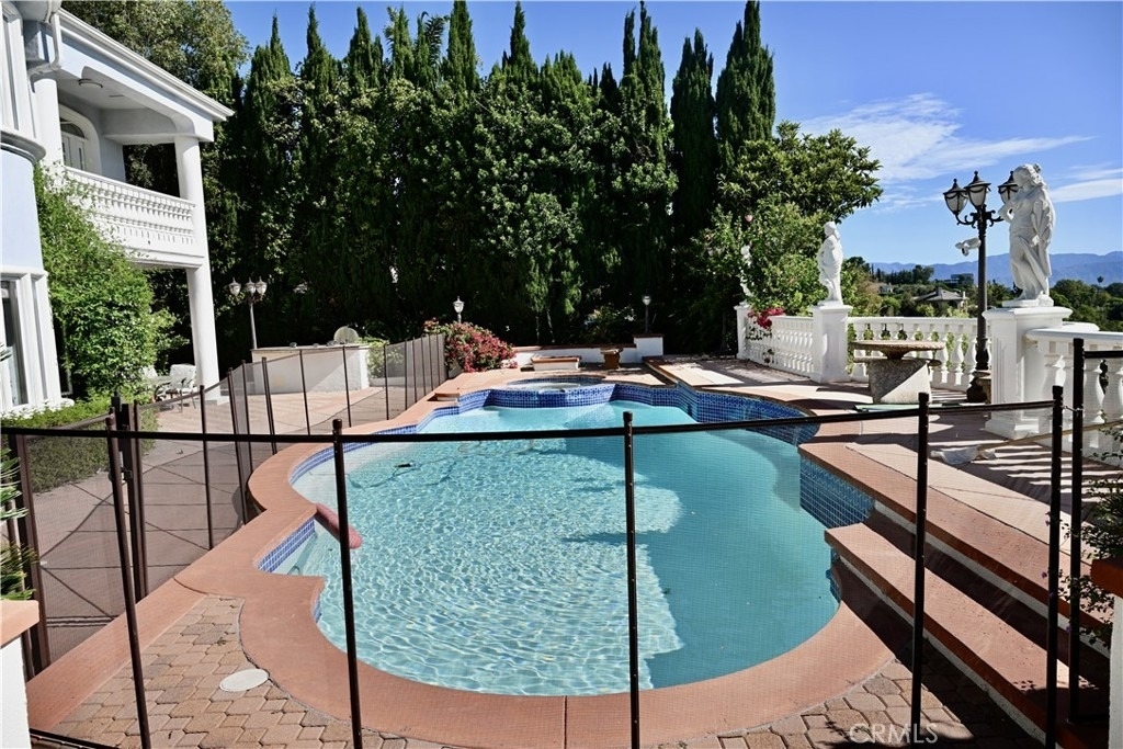 2726 Casiano - Photo 15