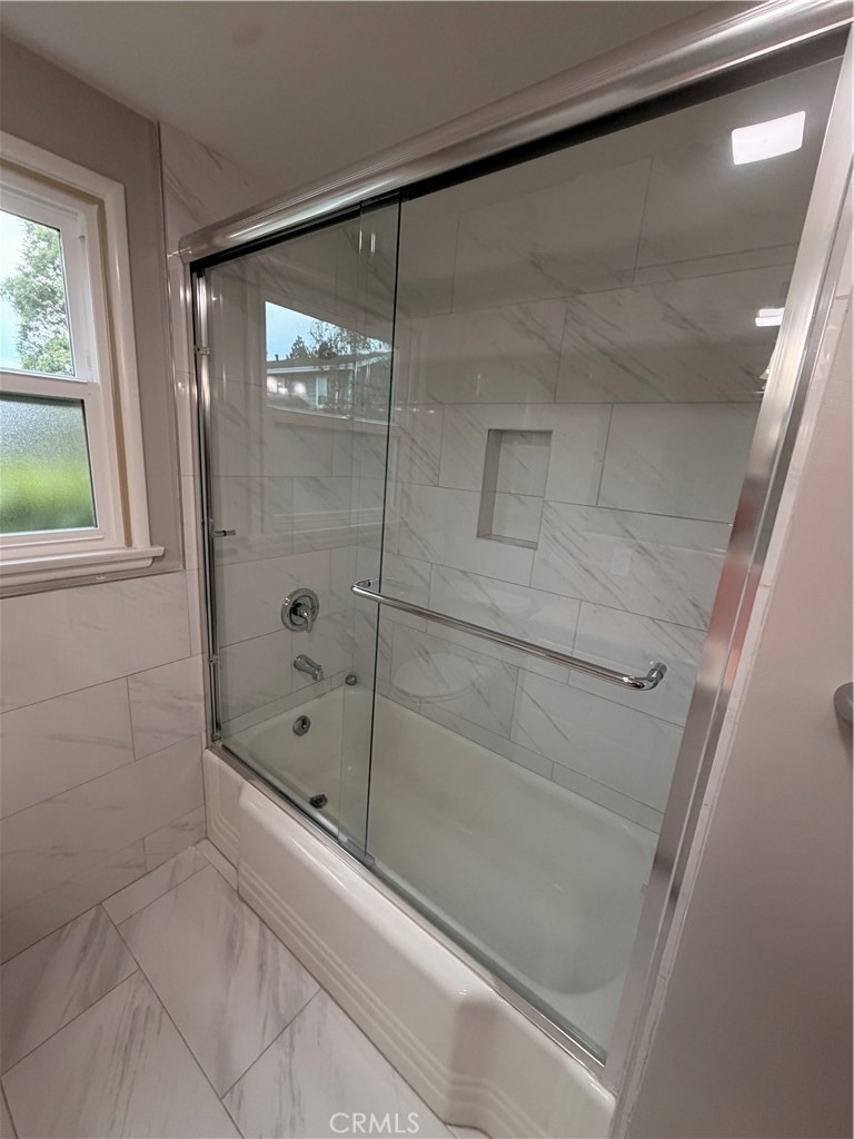 12772 Elizabeth - Photo 17