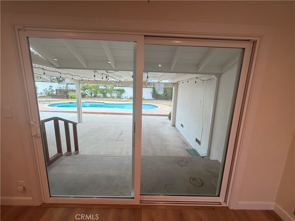 12772 Elizabeth - Photo 28