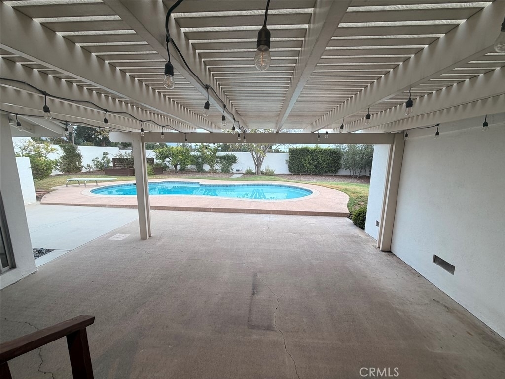 12772 Elizabeth - Photo 29