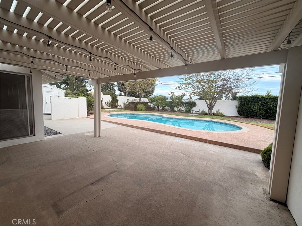 12772 Elizabeth - Photo 30