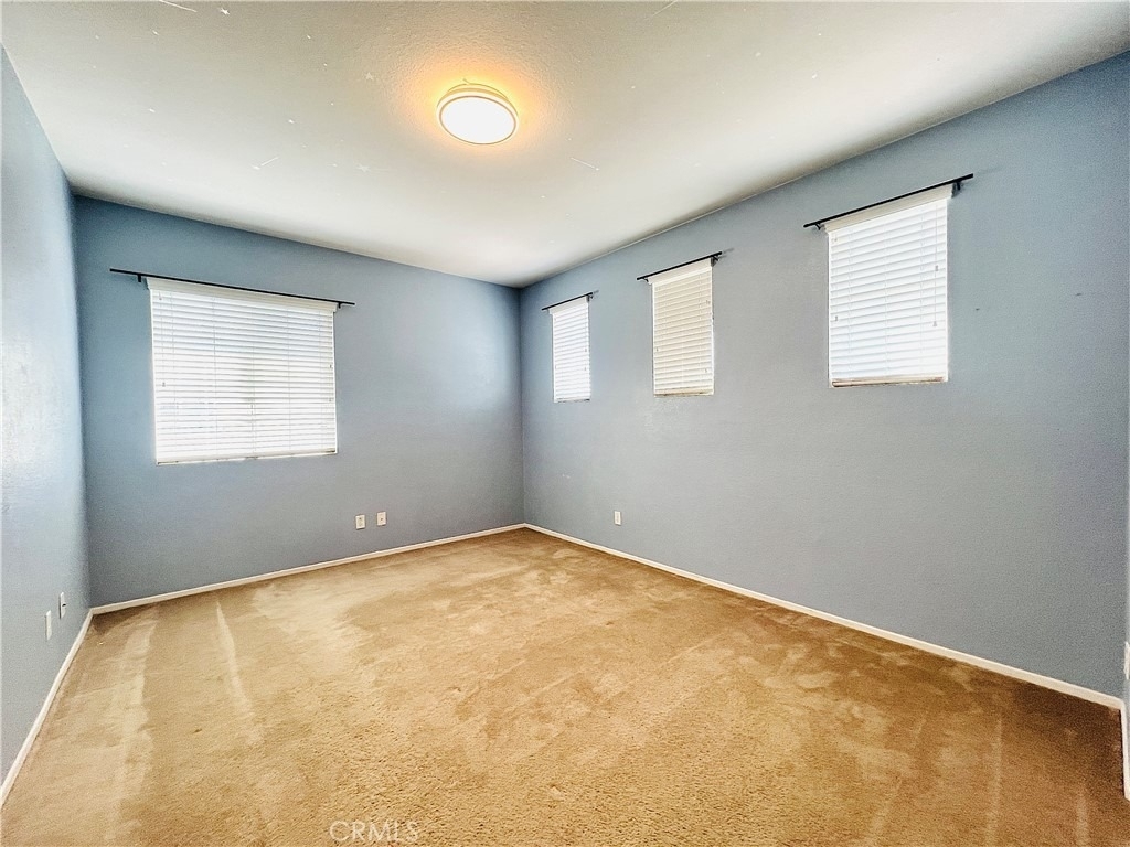 8740 Lodgepole Lane - Photo 34