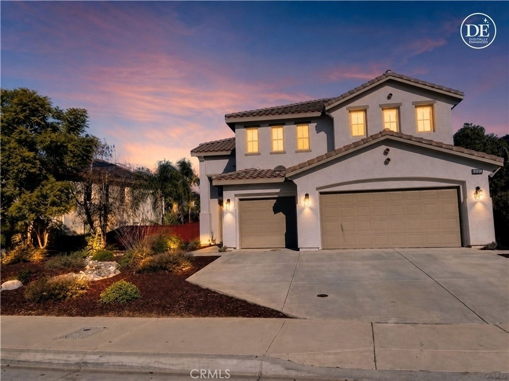 8740 Lodgepole Lane - Photo 1