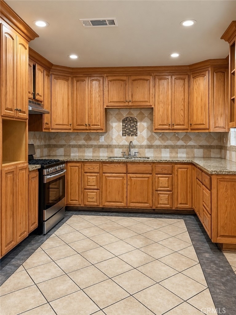 7881 Claybeck Avenue - Photo 13