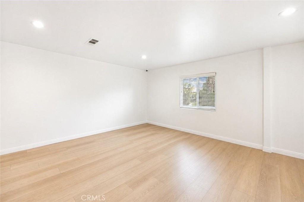 7035 Calhoun Avenue - Photo 10