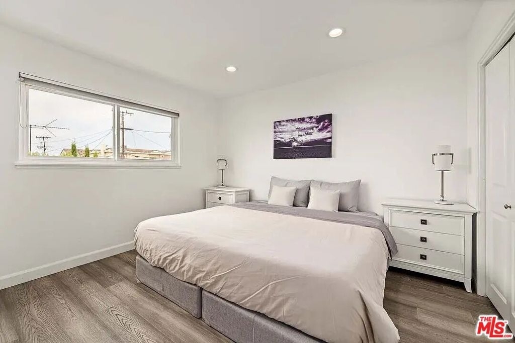 1443 25th Street - Photo 6