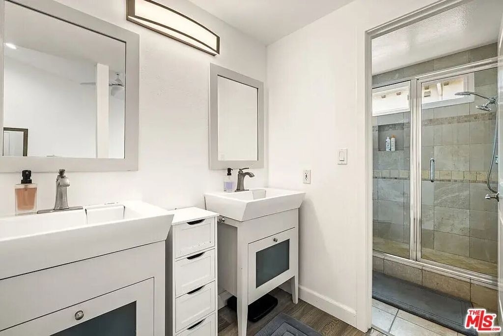 1443 25th Street - Photo 3